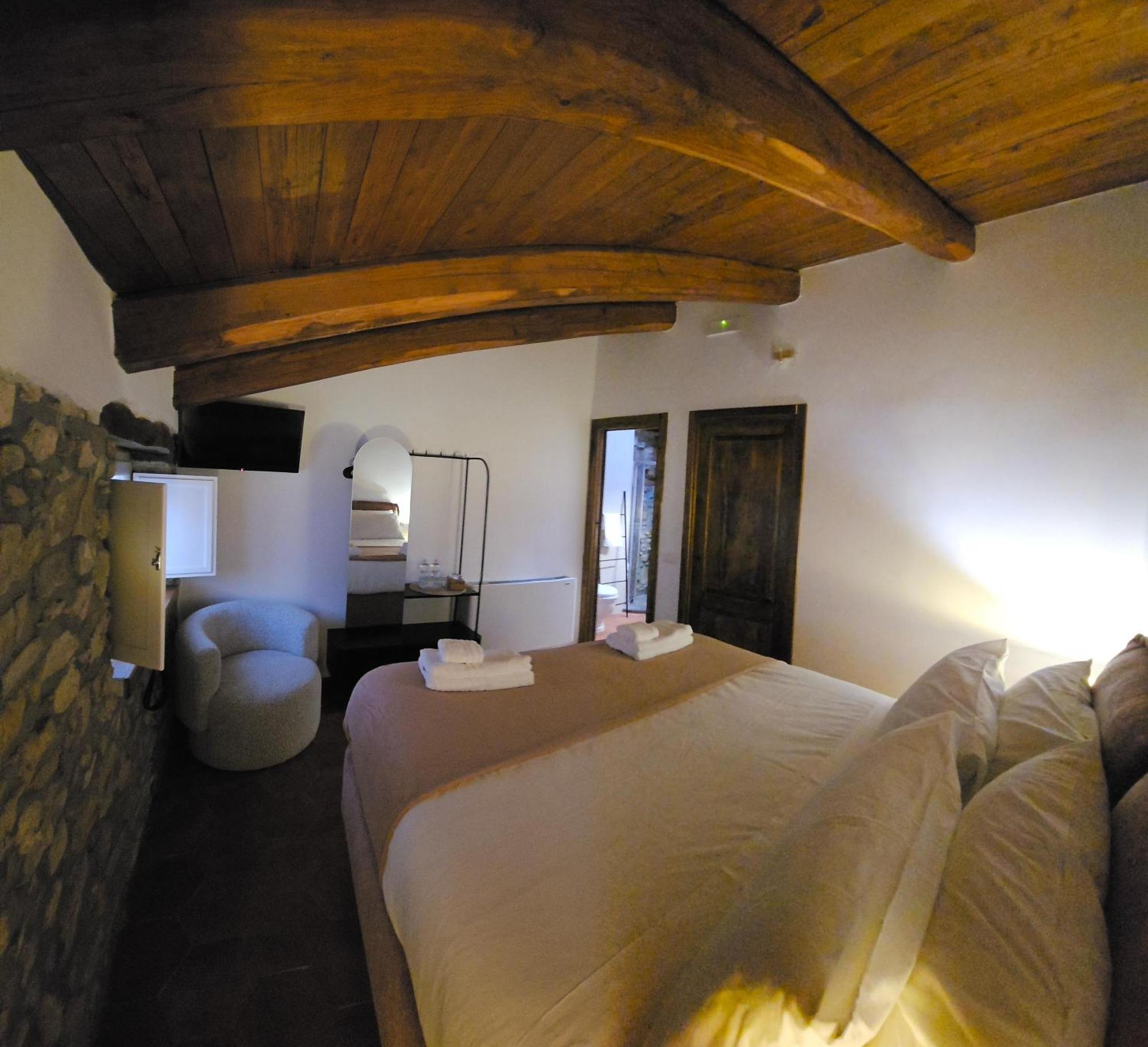 Bed and Breakfast La Mansarda Castellabate Habitación foto